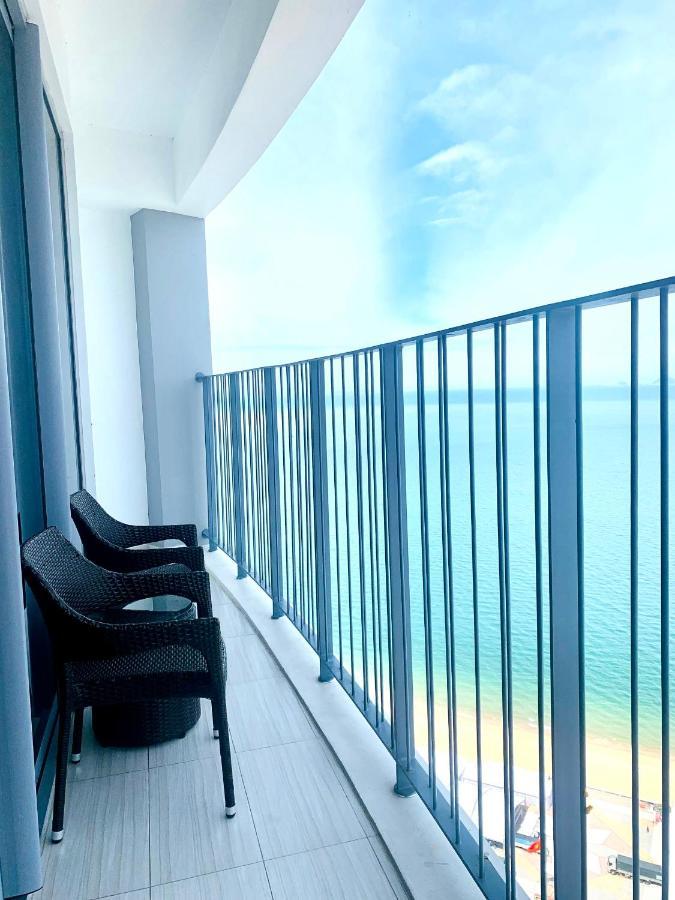 Can Ho Panorama Nhin Toan Canh Bien Nha Trang Exterior photo